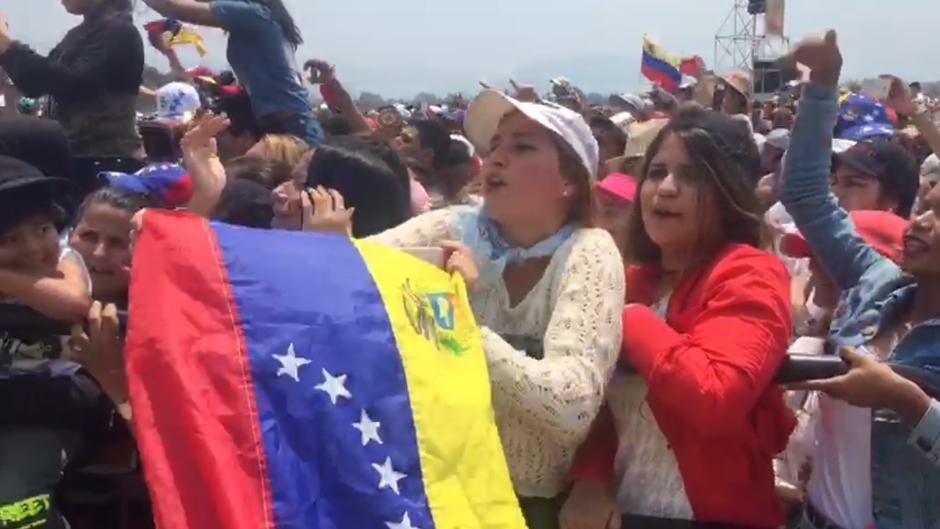 Más de 250.000 personas acuden al concierto «Venezuela Aid Live» de Cúcuta