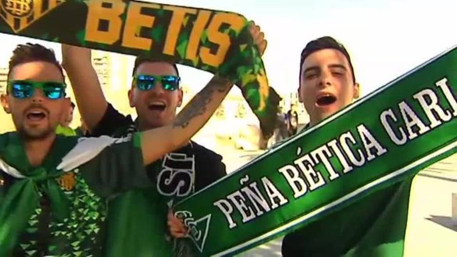 Valencia y Betis buscan una plaza en la final de la Copa