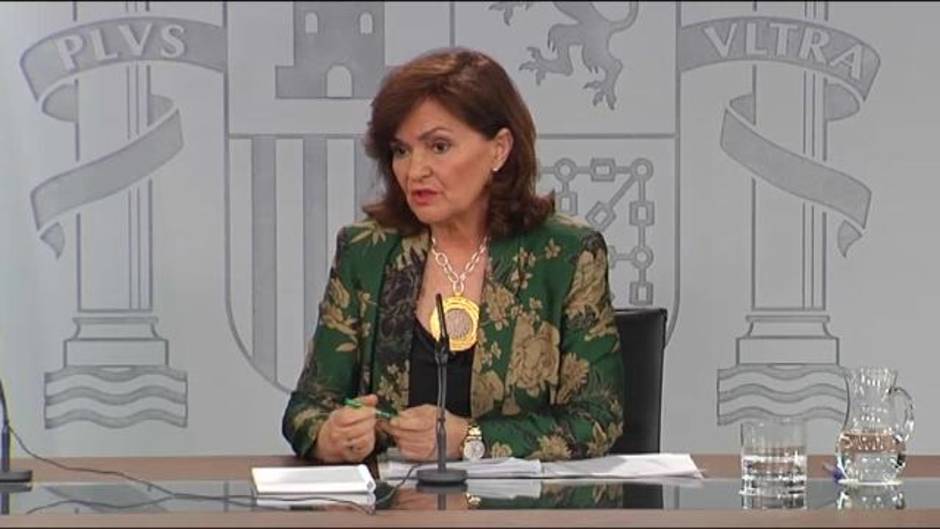 Carmen Calvo carga contra la familia de Franco