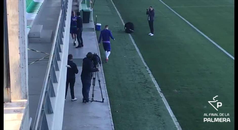 En vídeo, Haro y Catalán apoyan a la plantilla en el entrenamiento del Betis