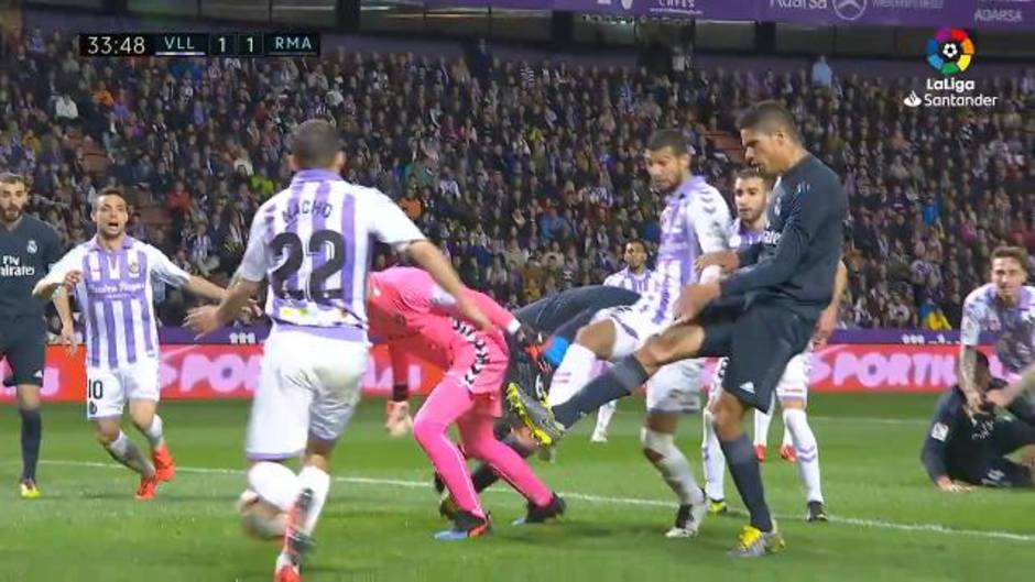 Gol de Varane (1-1) en el Valladolid 1-4 Real Madrid