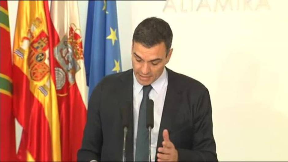 Pedro Sánchez destaca el "valor de lo público" durante su visita a la Cueva de Altamira