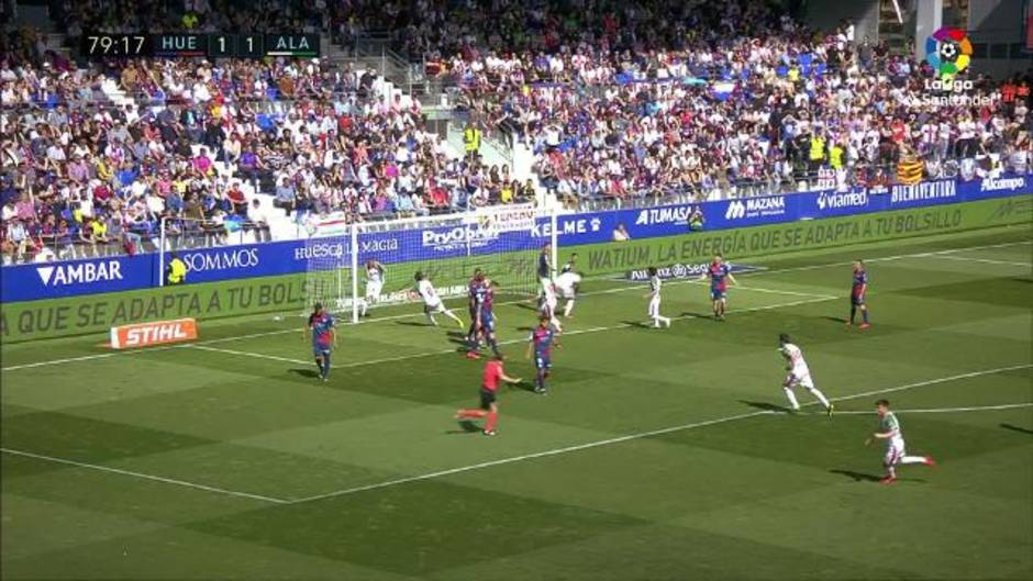 LaLiga Santander (J28): Gol de John Guidetti (1-2) en el Huesca 1 - Alavés 3