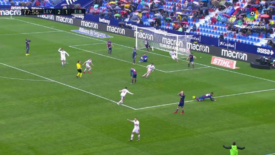 Gol de Sergi Enrich (2-2) en el Levante 2-2 Eibar