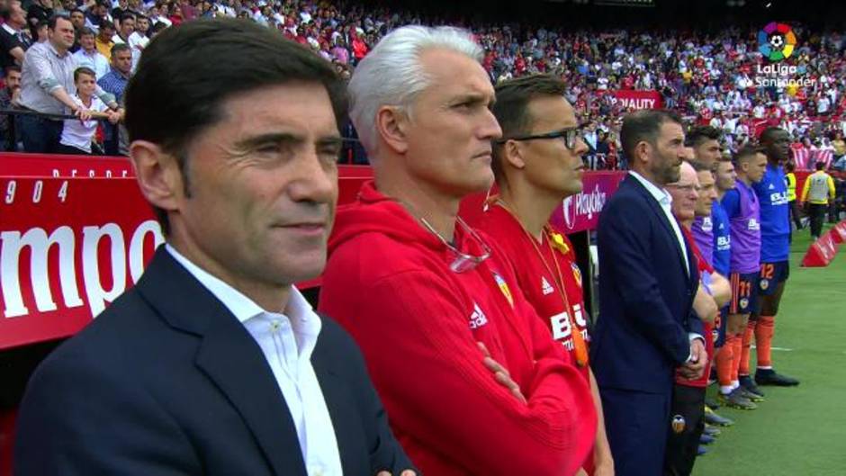Minuto de silencio antes del Sevilla-Valencia