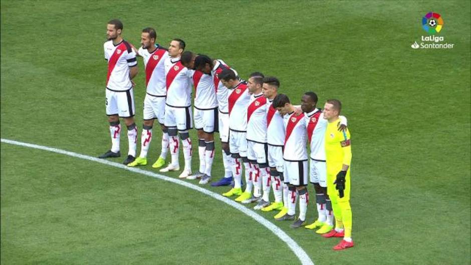 Minuto de silencio previo al Rayo Vallecano-Valencia