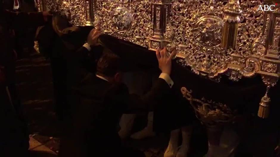 Palio del Buen Fin entrando en la Anunciación