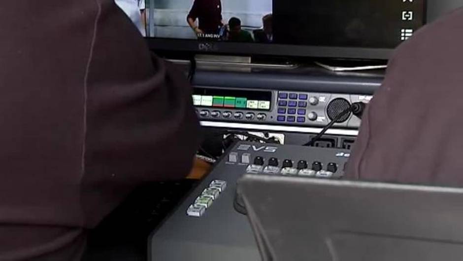 Los árbitros de segunda se prepararan para la introducción del VAR