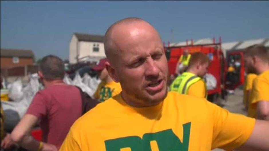 Yorkshire celebra su tradicional carrera cargando carbón