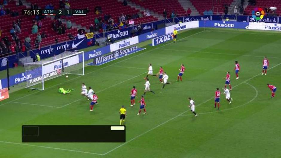 Gol de Parejo (2-2) en el Atlético 3-2 Valencia