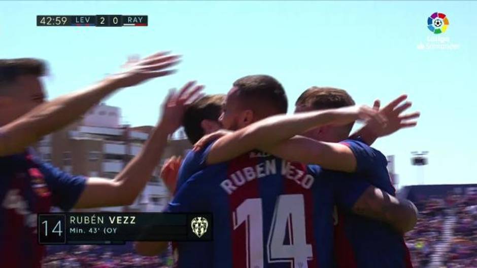 Gol de Rubén Vezo (2-0) en el Levante 4-1 Rayo Vallecano