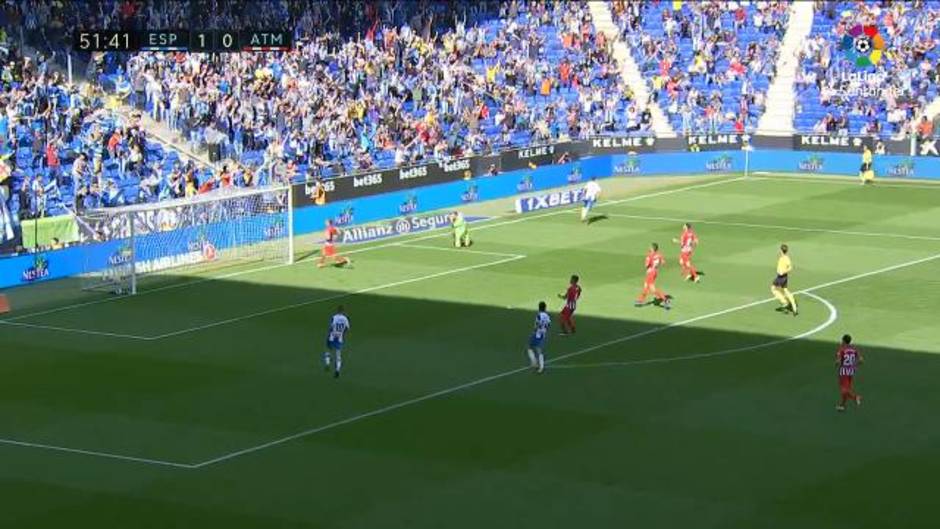 Gol de Borja Iglesias (2-0) en el Espanyol 3-0 Atlético de Madrid