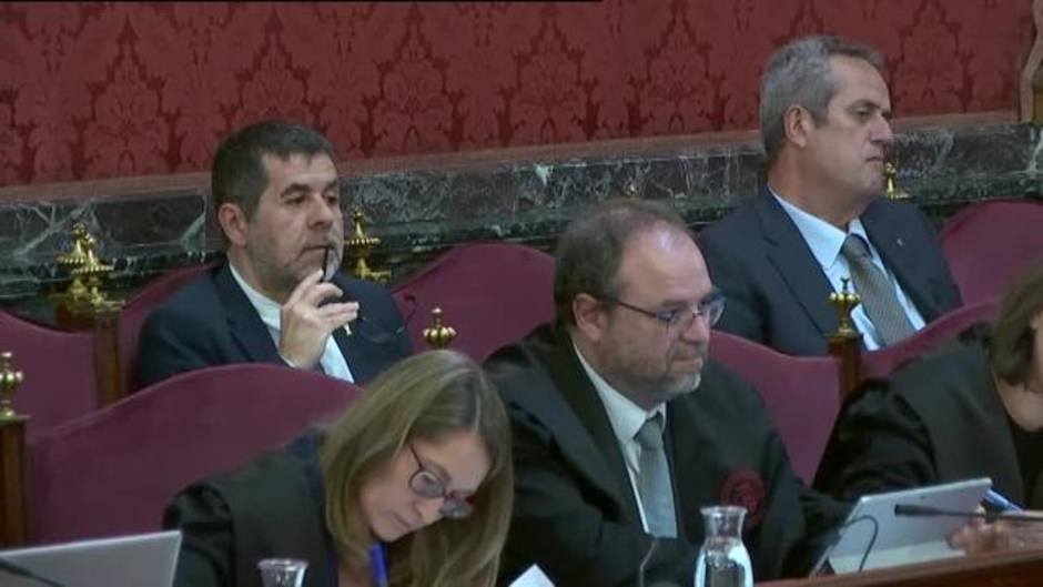 El jefe de la BRIMO dice que Jordi Sànchez le ordenó 'largarse' de la Consejería de Economía el 20-S