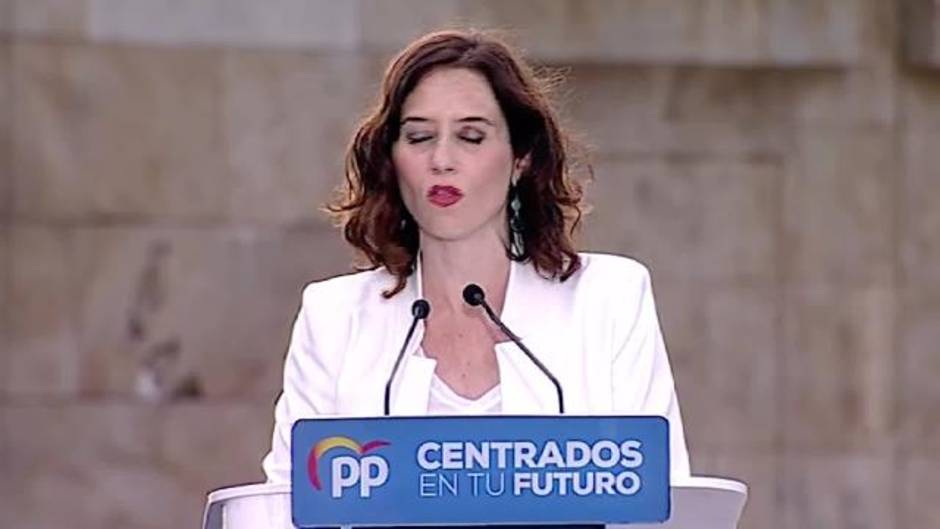 Ayuso reivindica un PP "que no se arruga" -. Firma: SPJ/CGT .-