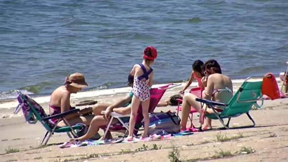 Cielos despejados y calor en un domingo de mayo preveraniego