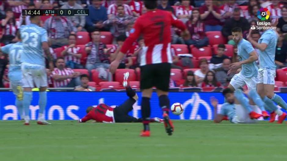 Gol de Raúl García (1-0) en el Athletic 3 - 1 Celta