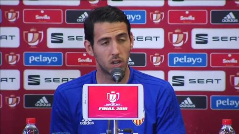 Marcelino: "La mayoría de los entrenadores no sabemos cómo parar a Messi"