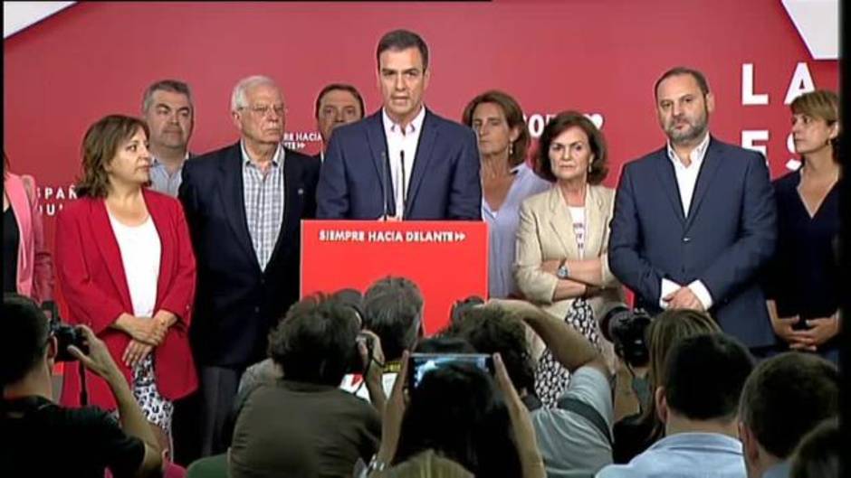 Sánchez: "Apelo a la responsabilidad para no dejar en manos de la ultraderecha la estabilidad de Gobiernos municipales y autonómicos"