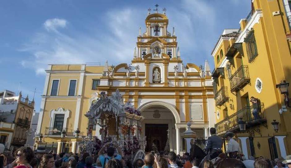 Salida del Rocío de la Macarena 2019