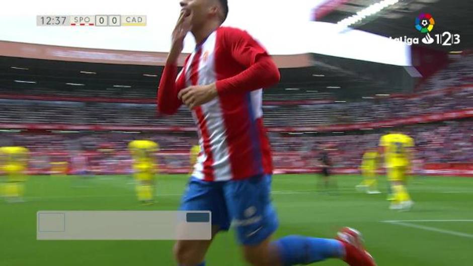 GolGol de Nacho Méndez (1-0) en el Sporting 1-0 Cádiz