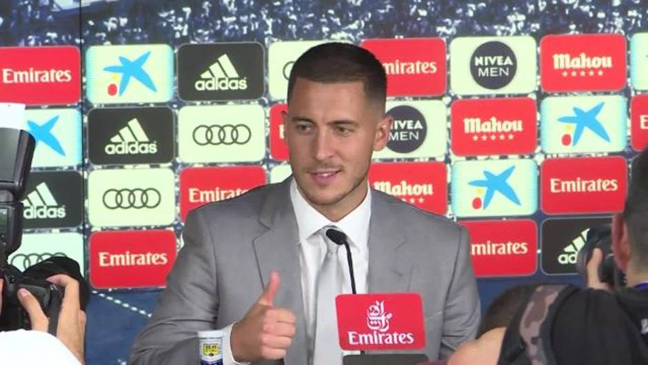 Eden Hazard en rueda de prensa tras su presentación