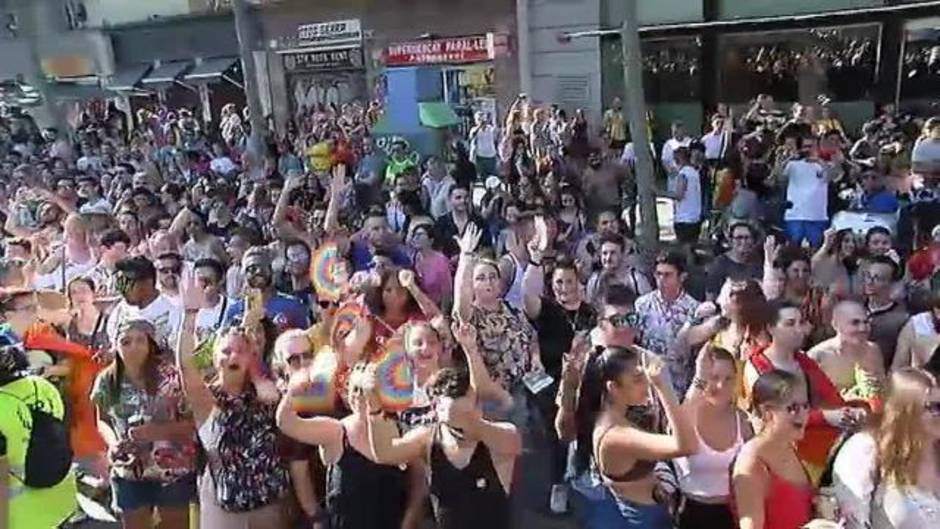 Barcelona celebra su manifestación del Orgullo LGTBi