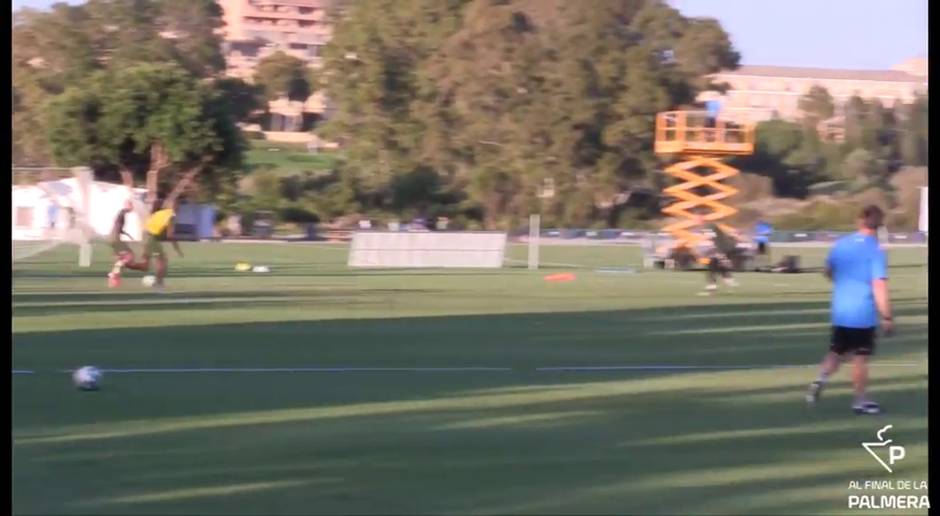 Goles en el entrenamiento del Real Betis en Montecastillo