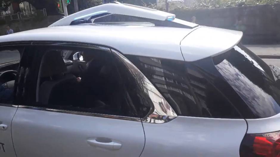 Prueba de conducción del vehículo autónomo