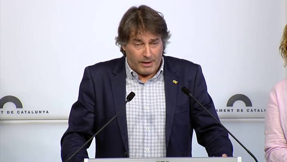 ERC y JxCat piden las comparecencias de Sánchez, Robles y Marlaska por los contactos del CNI con el imán