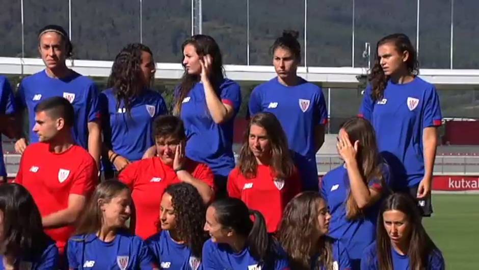 El Athletic de Bilbao presenta su equipo femenino