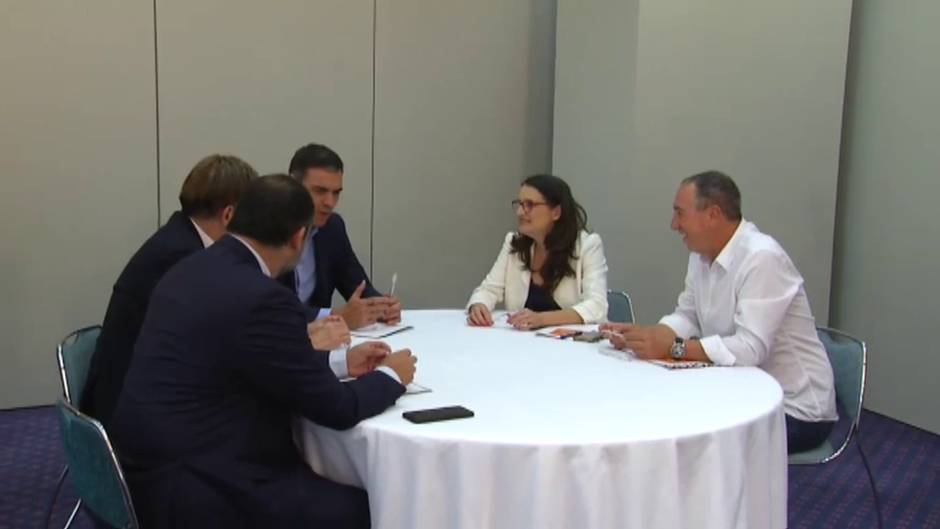 Sánchez explora el apoyo de Compromís a una eventual investidura en septiembre