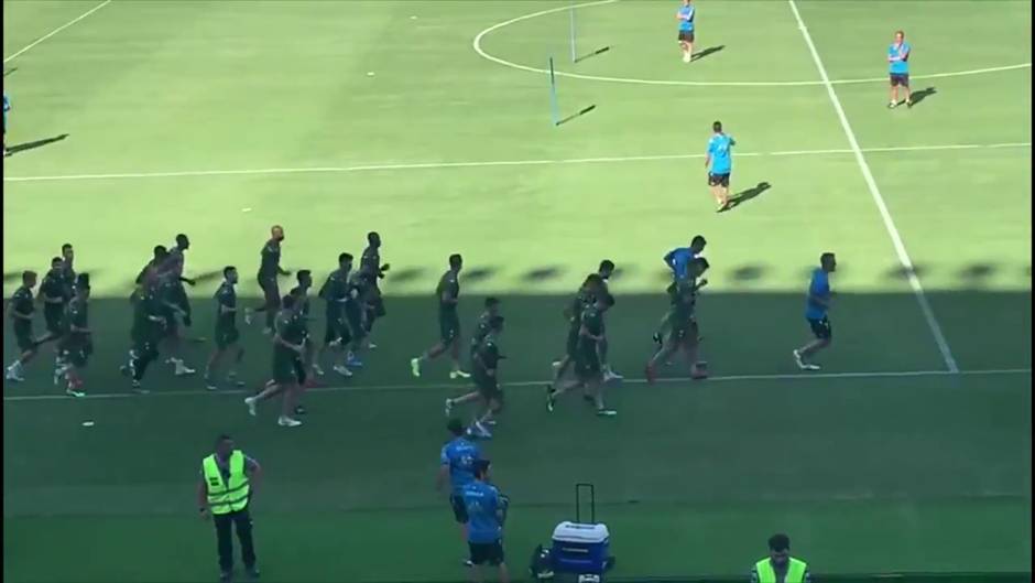 La afición del Betis canta "Lo Celso, quédate"