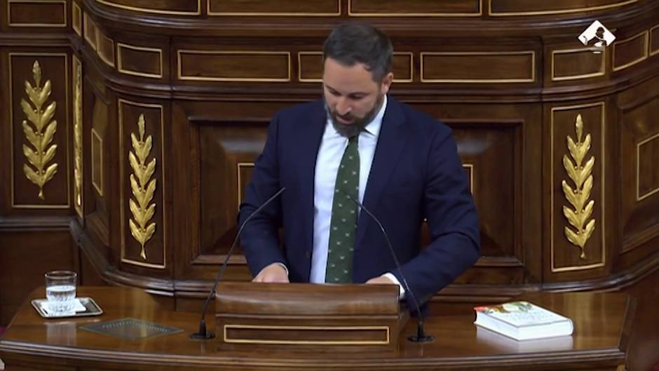 Vox: "Hay barrios donde no impera la ley civil sino la ley islámica"