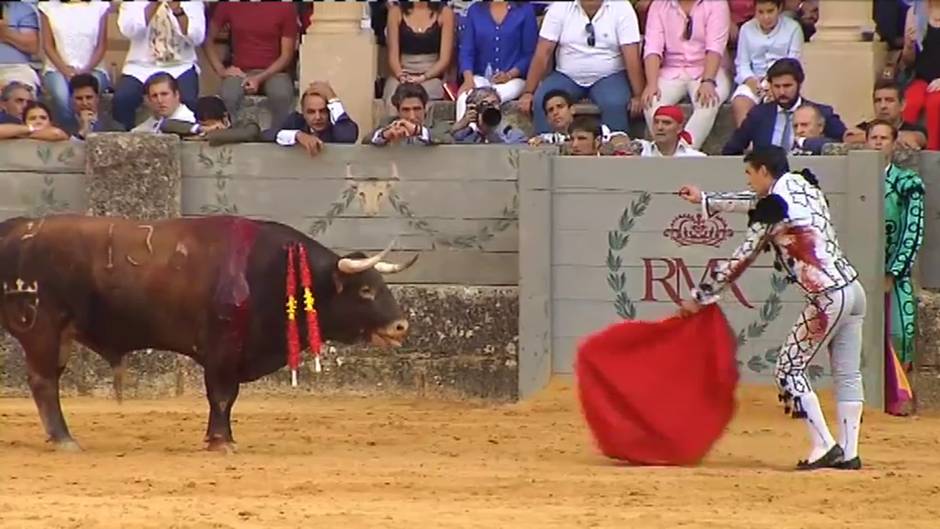 Ronda celebra con éxito su tradicional corrida goyesca