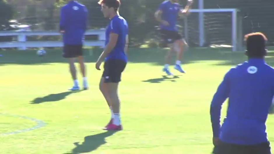 El Athletic entrena para preparar su partido contra el Mallorca