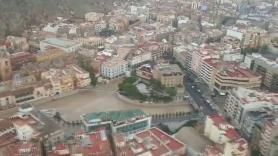 Orihuela, ciudad cercada