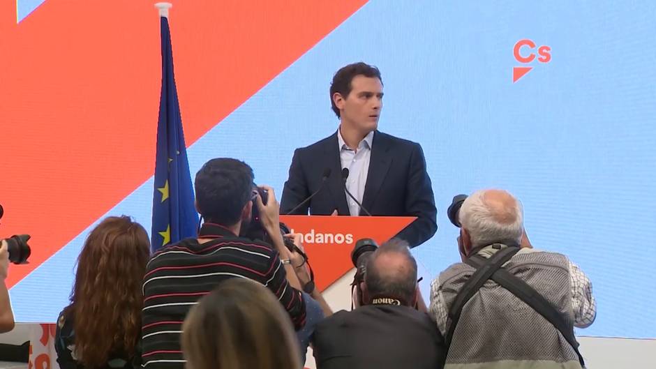 Cs propone al PP abstenerse si Sánchez cumple tres compromisos