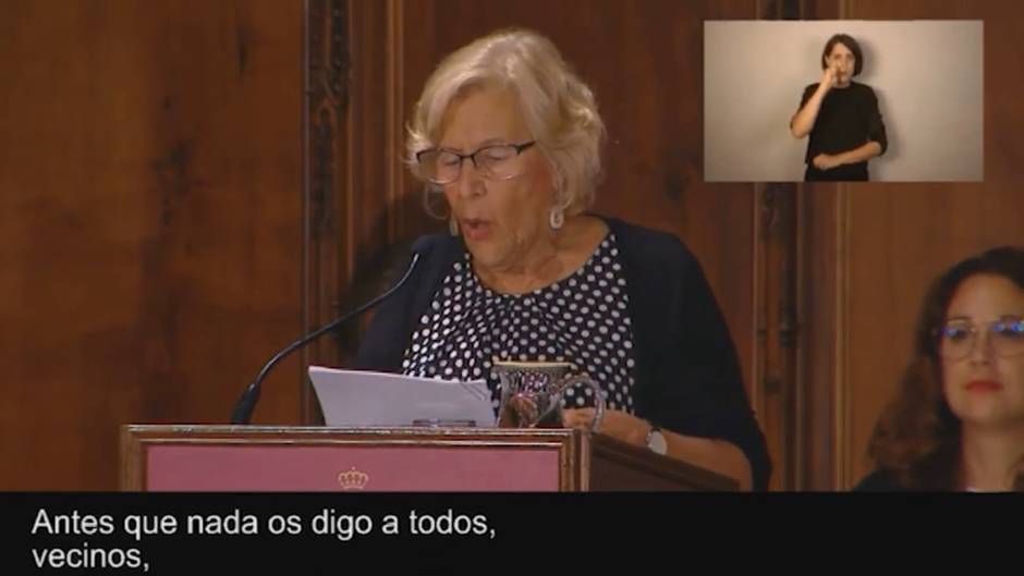 Carmena, "empeñada" en unir a Madrid y Barcelona