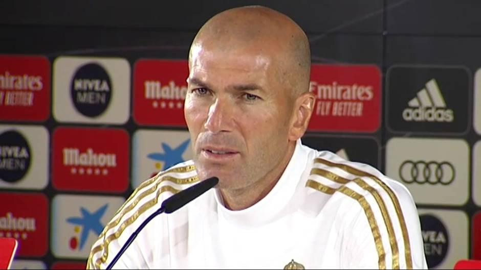 Zidane: "Me siento fuerte y respaldado por el club, si no es así mejor salir"