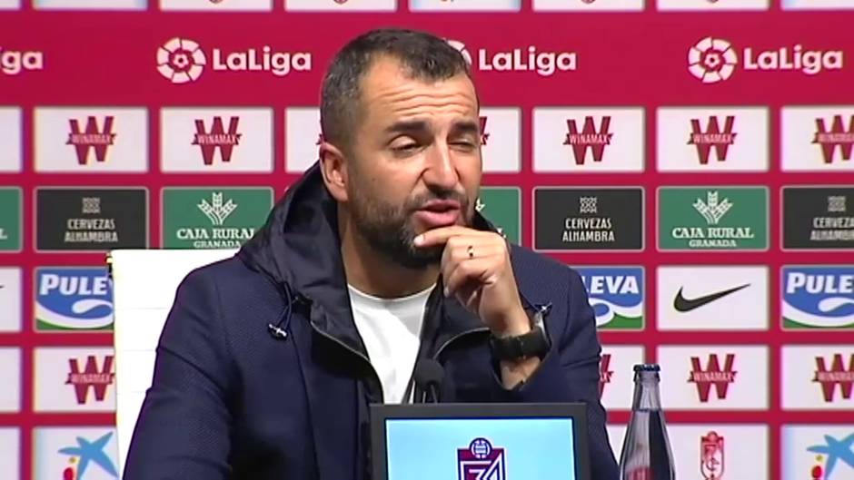 Diego Martínez: "Hay que seguir creciendo, 17 puntos no te garantizan nada"