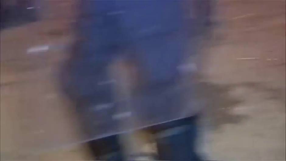 La Policía Nacional detiene en Barcelona a un fotoperiodista de El País