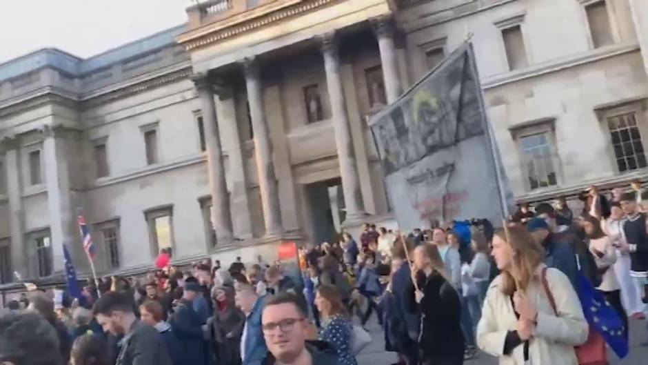 Concentración en Trafalgar Square para pedir un nuevo referéndum