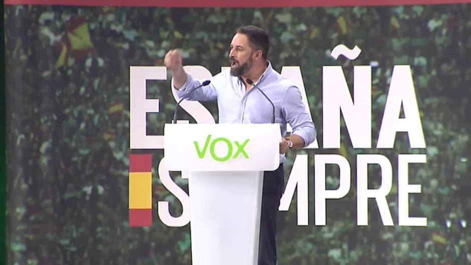 Abascal culpa del "golpe de Estado" en Cataluña a Puyol, Mas, Puigdemont y Torra, "el 'capo' de los CDR"