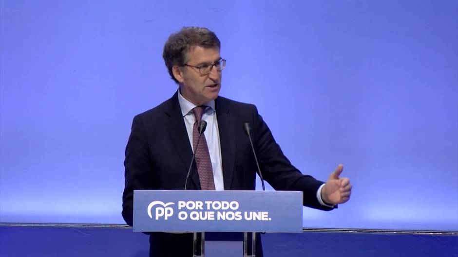 Feijóo pide el voto para Casado este próximo domingo