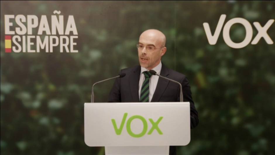 Vox arremete contra los independentistas tras el cierre de urnas
