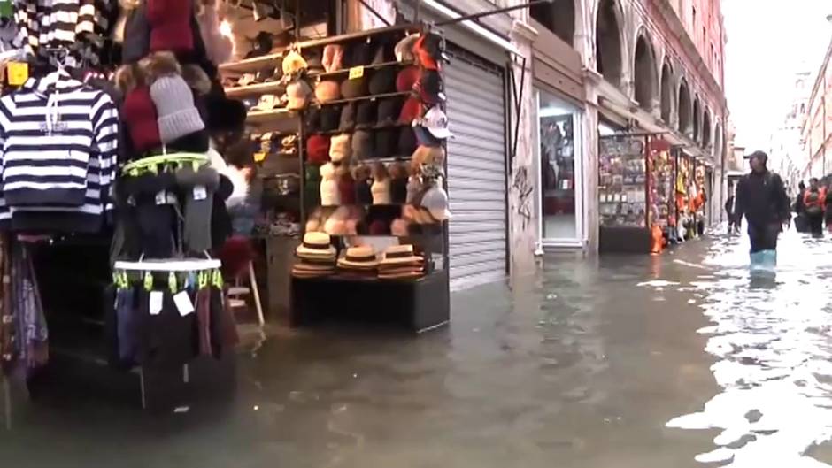 Las inundaciones vuelven a paralizar Venecia