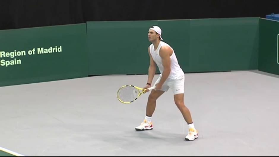 Nadal acude a su último entrenamiento antes del partido contra Argentina