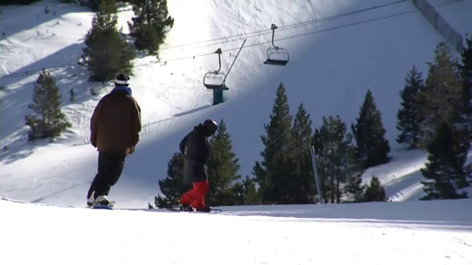 Las estaciones de esquí reciben la primera oleada del invierno