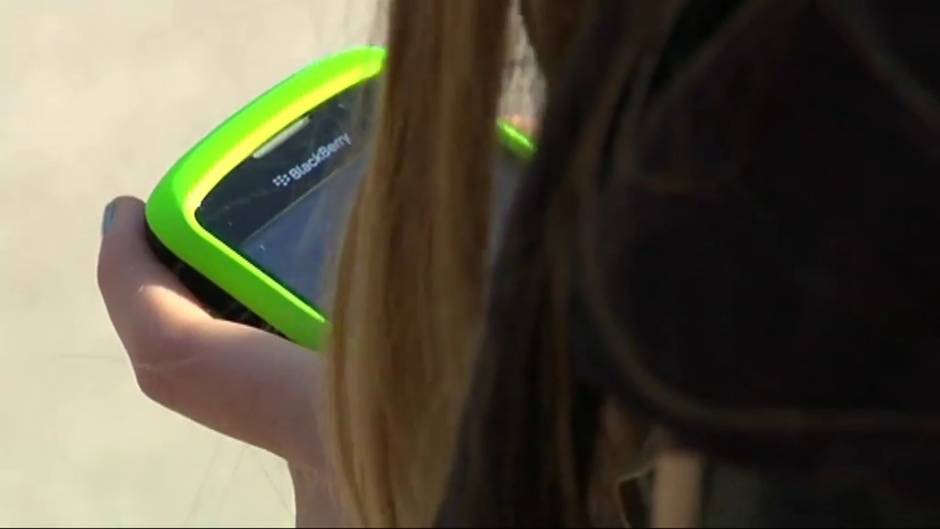 Cada español dedica una hora y media al día a las redes sociales