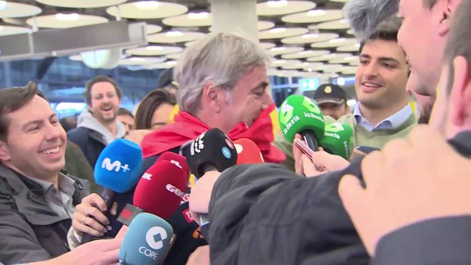 Carlos Sainz pide "descansar" después de ganar su tercer Dakar